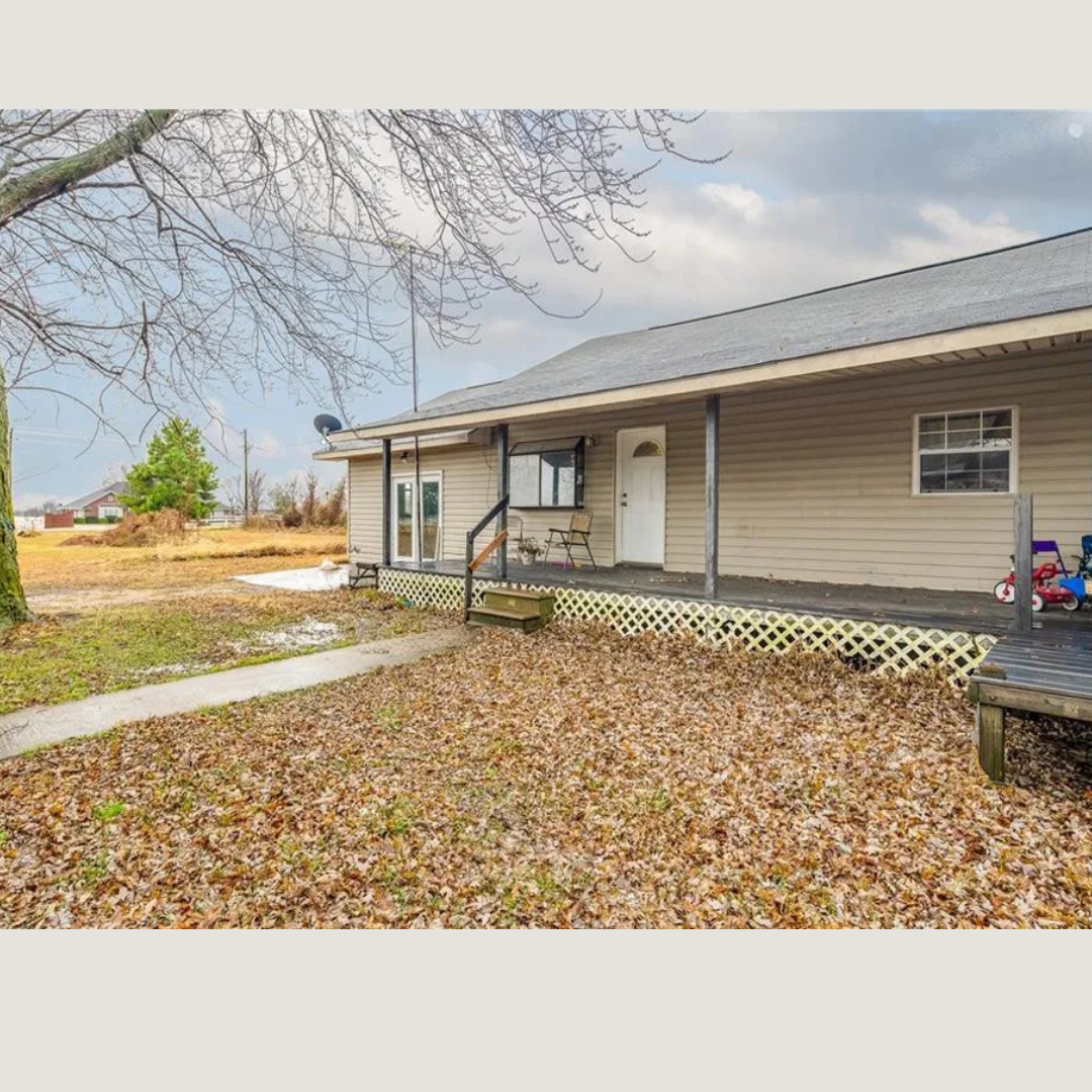 23540 W Highway 12, Gentry, AR 72734