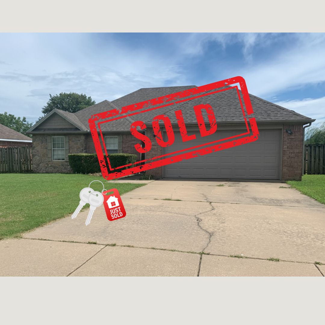 1483 Leesburg Ave, Springdale, AR 72764