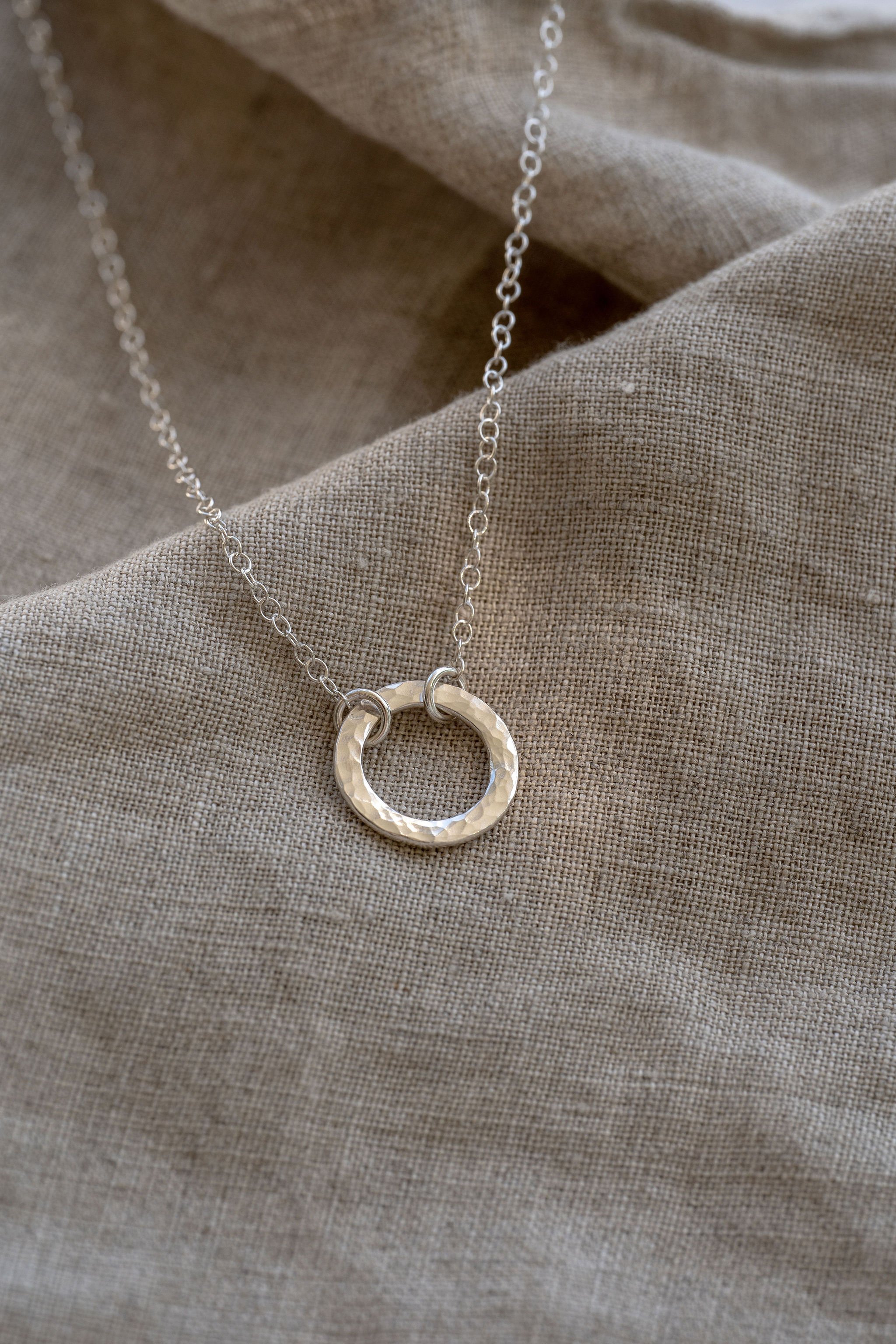 DSC01507-Sarah-Fotherby-Jewellery-Chloe-Upton-Studio-Photography.jpg
