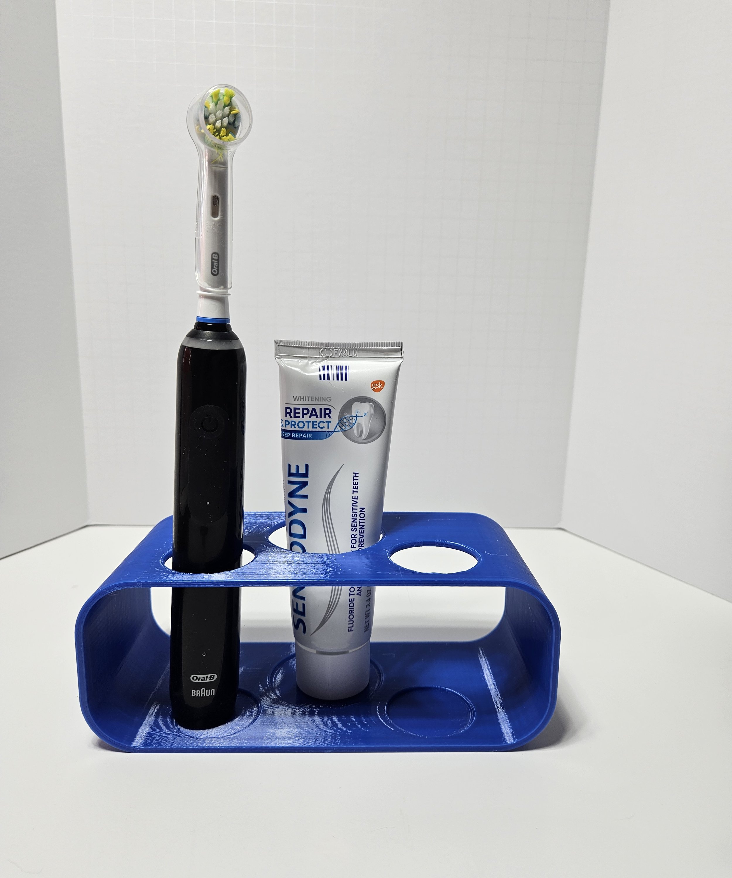 Blue Holder front