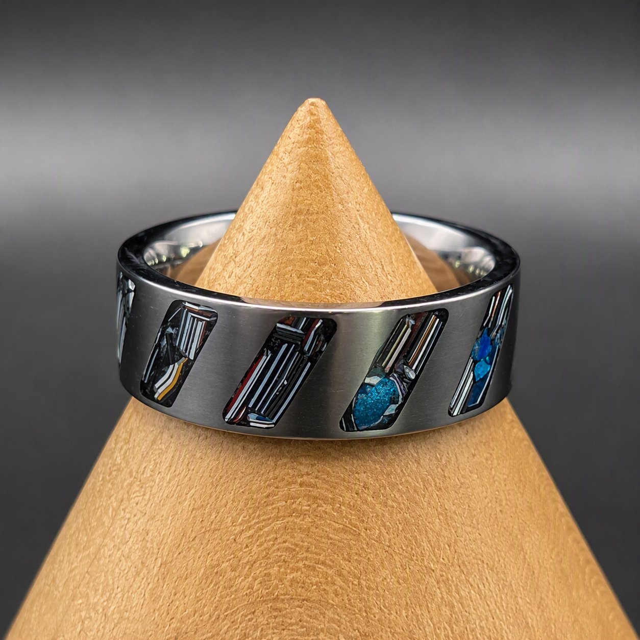 Fordite Mosaic Inlay Ring | Faceted Titanium