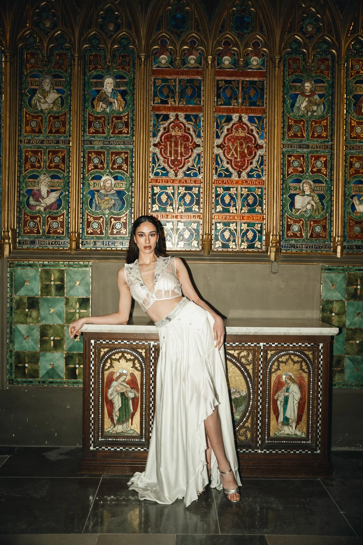 Designers- @pearlacademy
@saanjh_bysaloni
@sheersbridalboutique
@zavoirbyswarali
Photographer- @rudresh_arora
Models- @stefani.b.kostova
HMUA- @anasofia.mua
@fashionweekandthecity