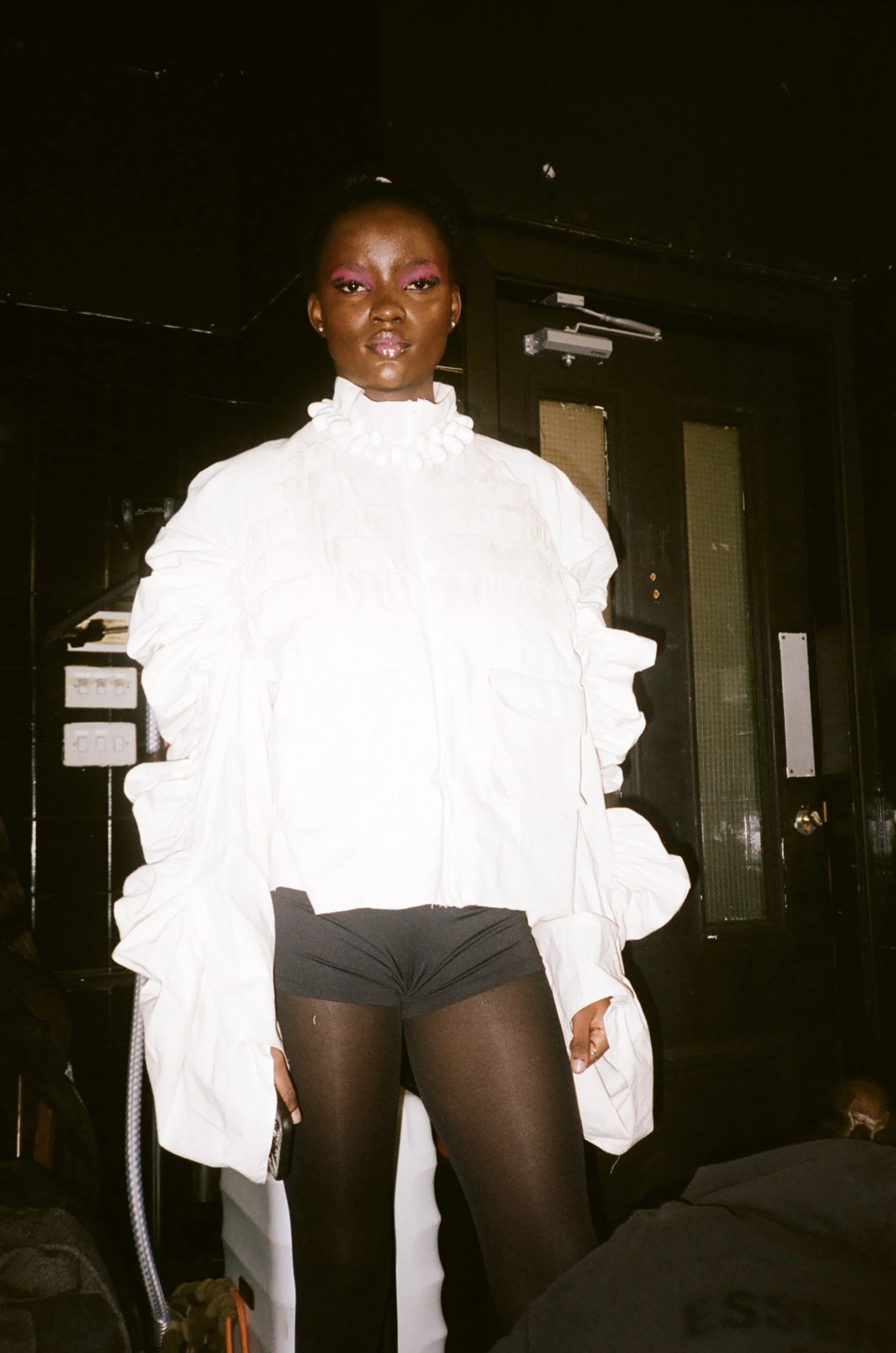 Behind the scenes 
Photo by- @hoodedwebhead
Stylist- @ilona.hzm
Styling assistant- @jadensalman
MUA- @anasofia.mua
Model- @maybellejosef