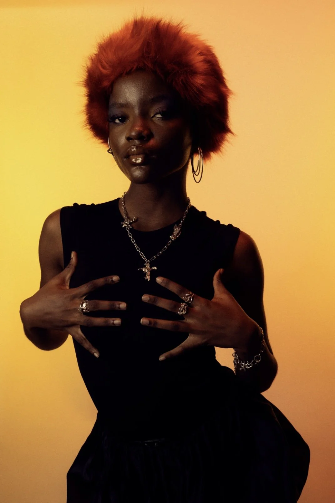 Photographer- @nelsoduor
Stylist- @ilona.hzm
Styling assistant- @jadensalman
MUA- @anasofia.mua
Model- @maybellejosef