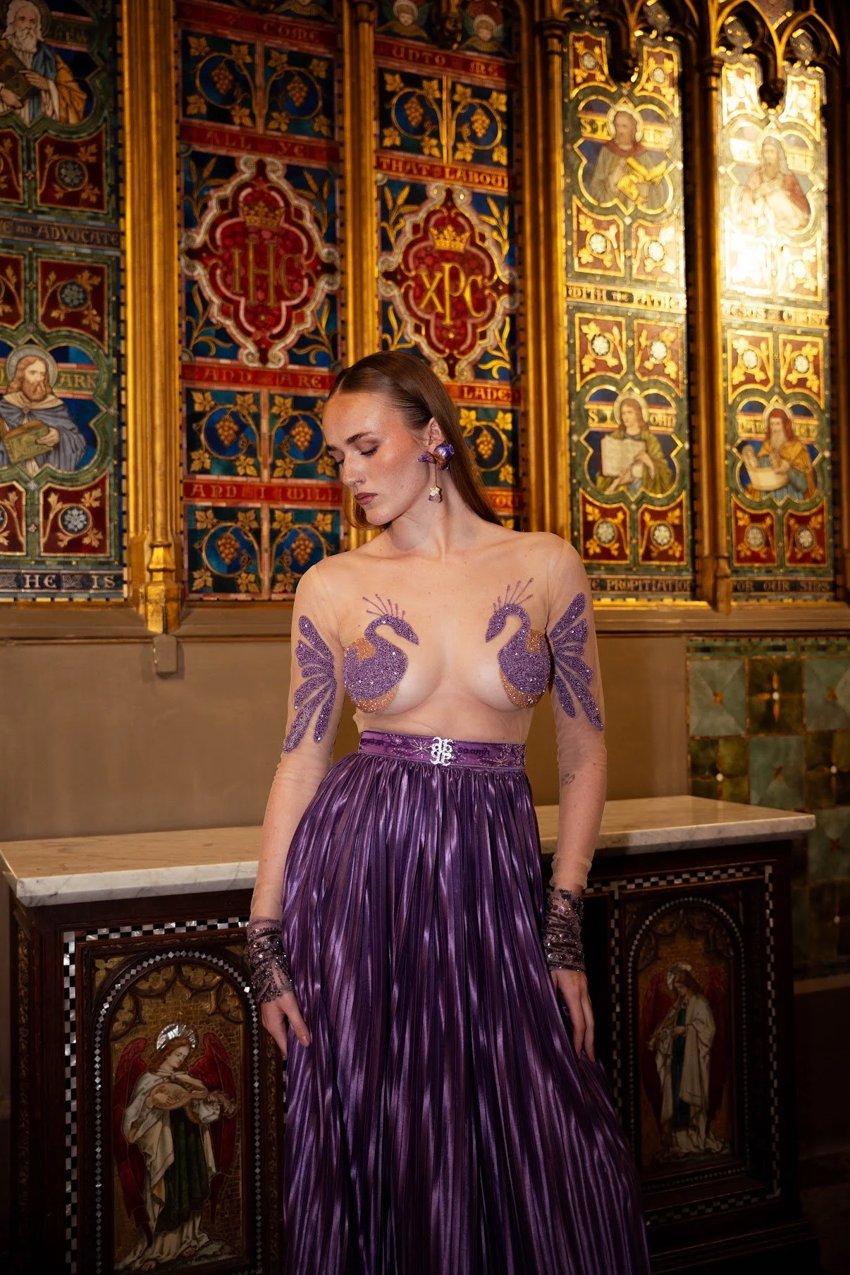 Designers- @pearlacademy
@saanjh_bysaloni
@sheersbridalboutique
@zavoirbyswarali
Photographer- @rudresh_arora
Models- @alannahmcentee
HMUA- @anasofia.mua
@fashionweekandthecity