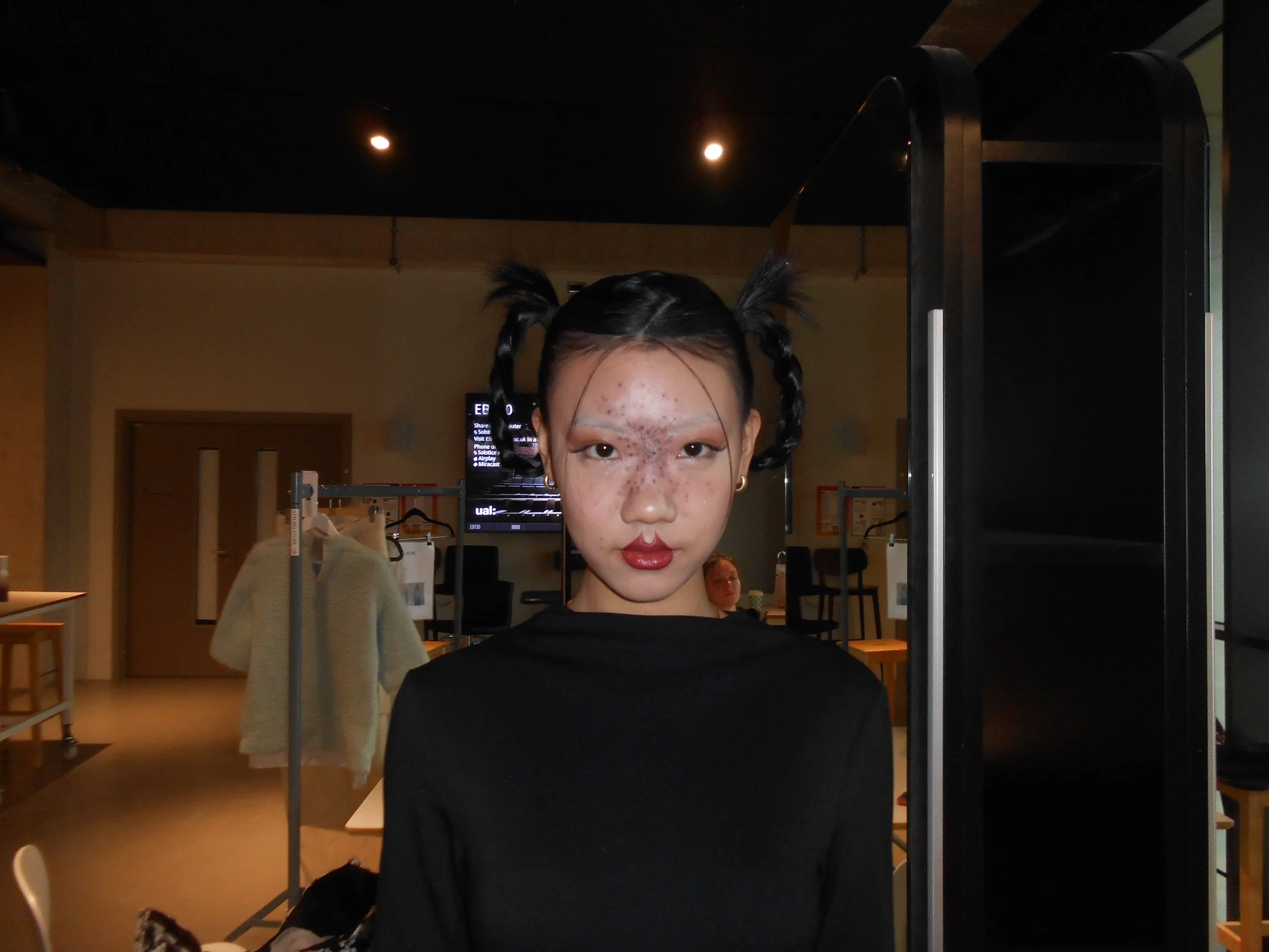 Behind the scenes
Model- @sylviaachan
Hair stylist- @anasofia.mua 
MUA- @alyona.artistry