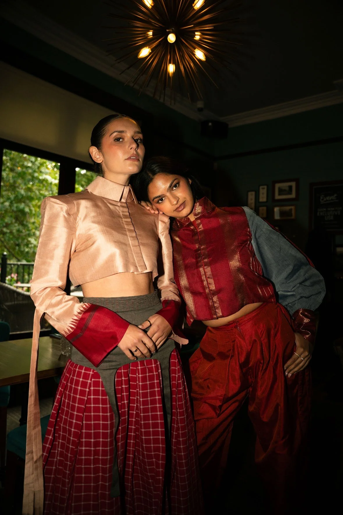 Production- @heeya.shewani @swityshinde @fahsionweekandthecity
Photographer- @rudresh_arora
Designer- @vaibhaviprasadthelabel @pearlacademy
Assistant- @theandvdual
HMUA- @anasofia.mua
Model- @nicolee.spicee @ambberin