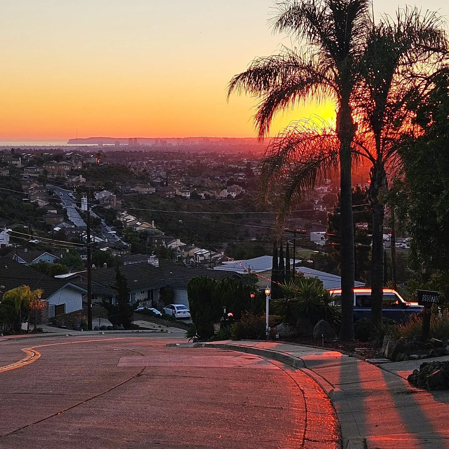 This is why people pay a ton of money to live in California. I'm so lucky to experience it