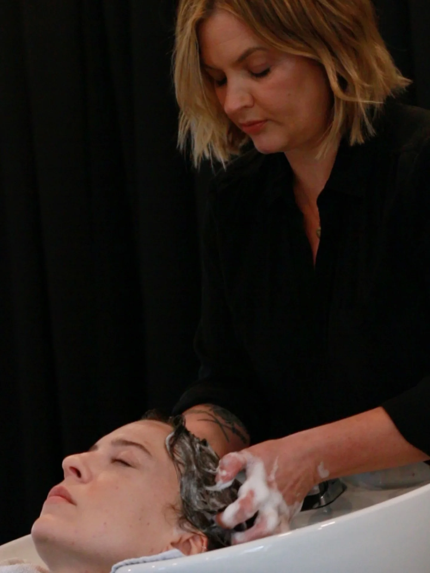 🖤 The best part 
&bull;
&bull;
&bull;
&bull;
# Nashvillesalon #nashvillehair #nashville  #nashvilleblogger #Germantown nashville #saloninspo #goodhair #nashvilleartist #nashvillehair