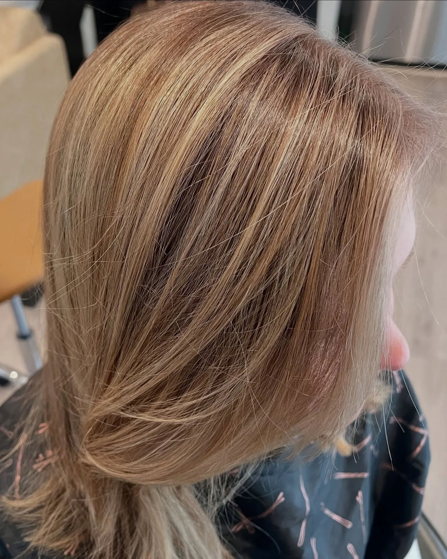 Sweet like 🍯 
Color// @ginalynchhair 
&bull;
&bull;
&bull;
&bull;
#nashville #nashvillehairstylist #nashvillehairsalon #goodhairdays #blondie #germantownnashville #nashvillebeauty