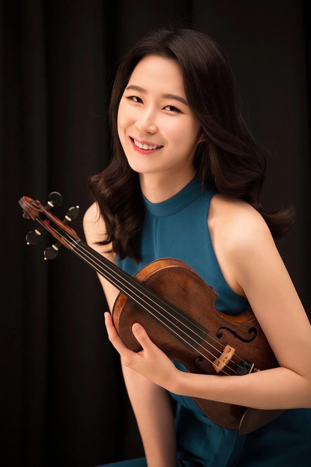 Chloe Kim, violin