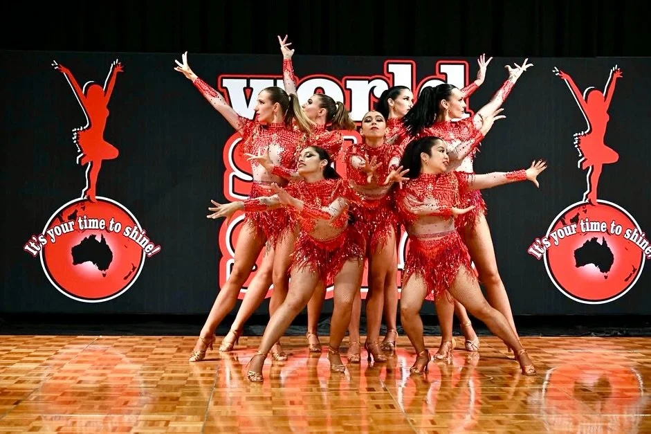 Incredible shots of our Bachata Shines Team at World Salsa Solo 2025 📸 

Thank you so much @bicyclebob45 for these amazing photos

Team: KD Bachata Shines Team
Dancers: Katie, Mercedes, Tessa, Isabel, Caitlyn, Carla &amp; Dee
Choreography: Katie McD