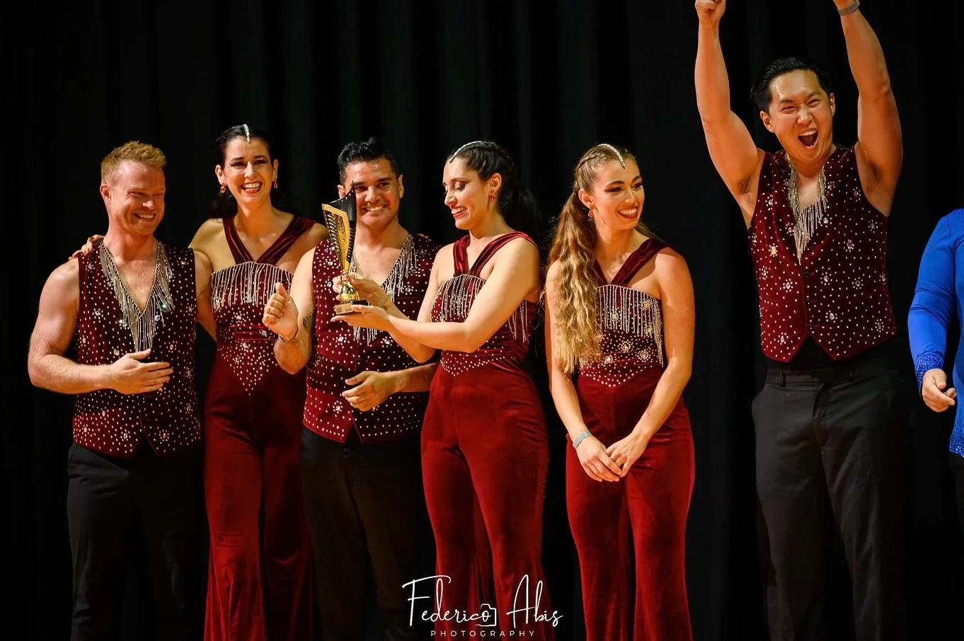 When you beat all the other bachata teams in your category 😏

Big thank you to @carla.rke &amp; @aidan.rke for joining our World Salsa Solo trip and enabling this choreo to get its final run through 🤩

Fun fact: Four of the team members only rejoin