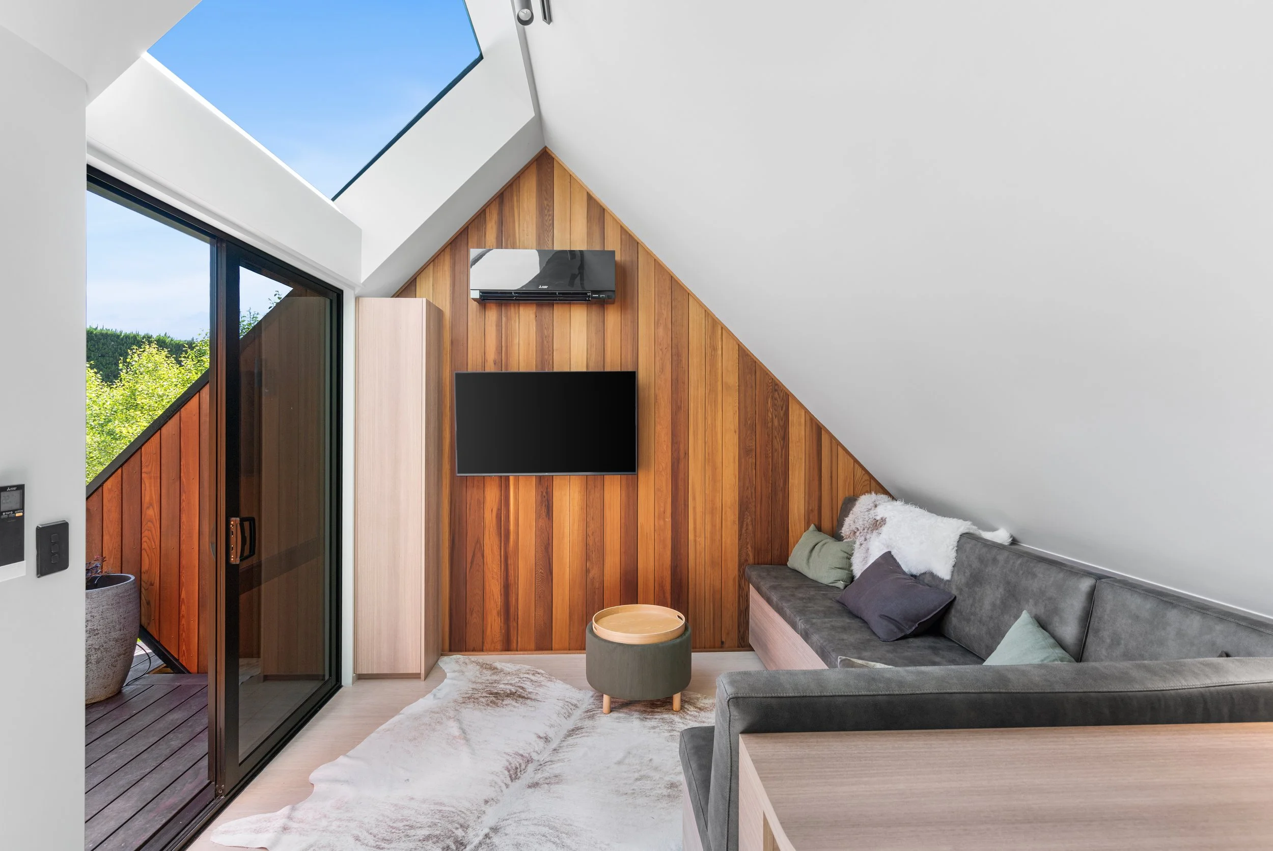 Luxury Air BnB cabin design NZ