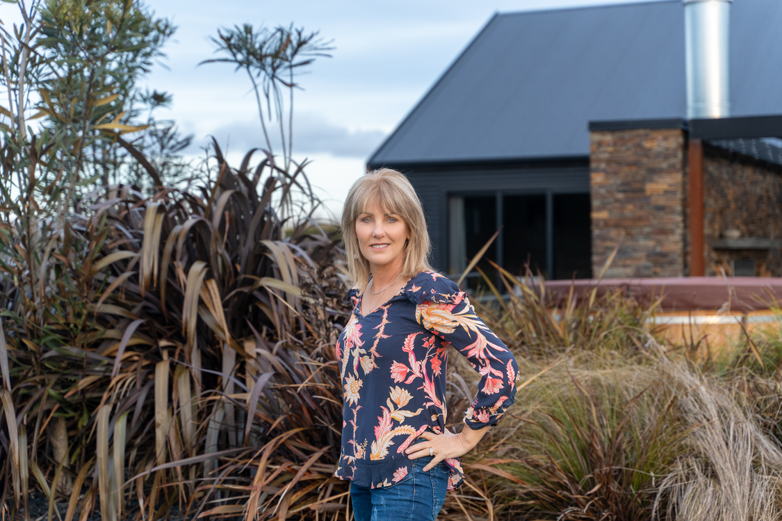 The office accounts and marketing of Senna Developments is handled by Deb in Lincoln, Christchurch.