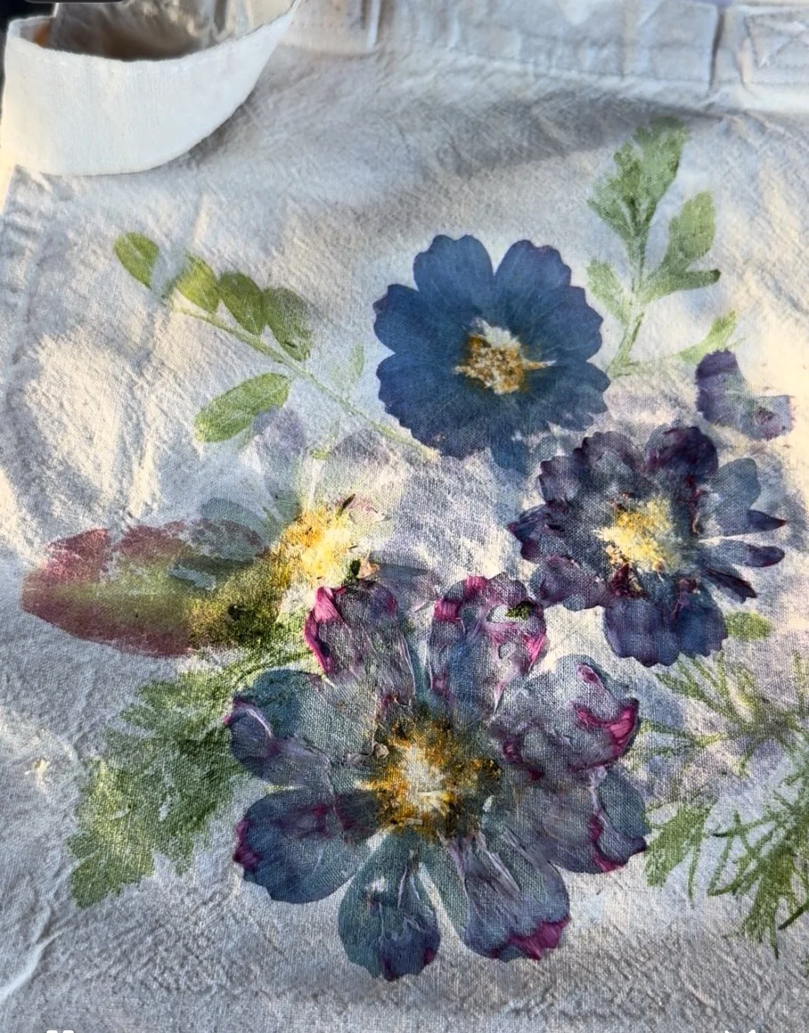 Flower Pounding Tote