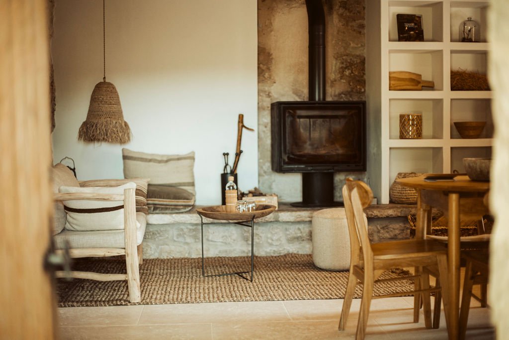 CASA SANTIAGO LIVING ROOM.jpg