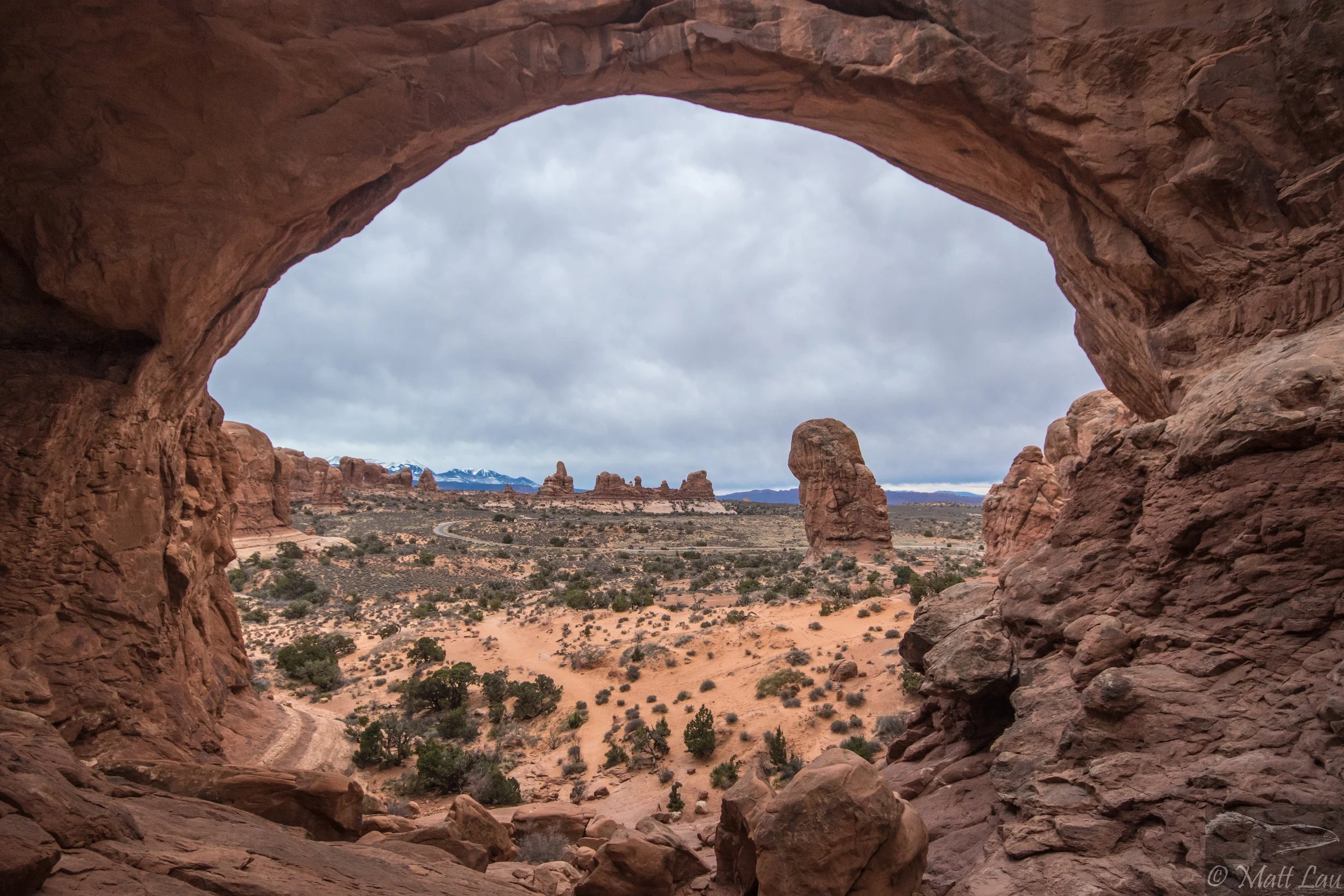 Archway to Arches NP.jpg