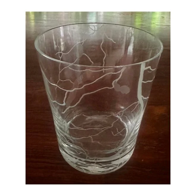 Renata Padovan |
Congo PA1 (série Bacias Ameaçadas), 2023.
Copos de cristal feitos e gravados à mão.
11 x 10 cm, ed 30 + 2.
R$ 782,10