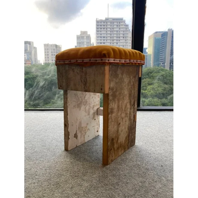 Marcelo Pacheco |
Banco, 2021.
tecido, estofamento e madeira.
45 x 29 x 23 cm.
R$ 6.626,52