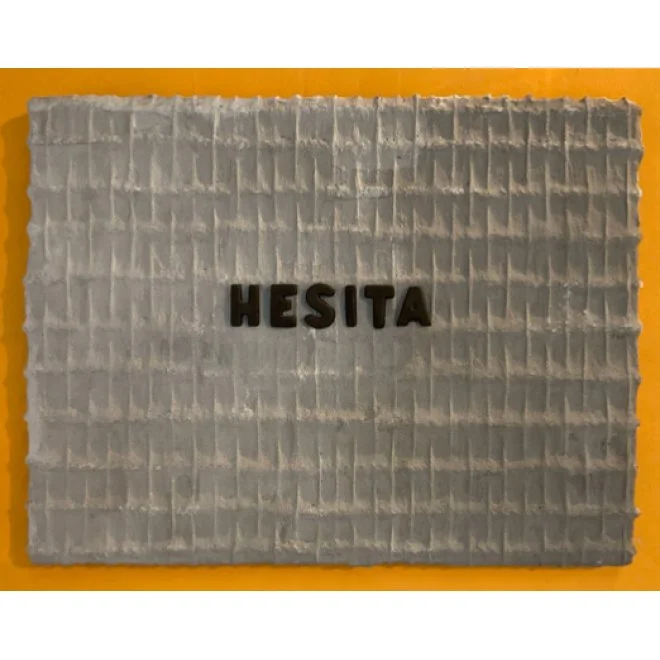 Daniela Avelar |
Pensamento difuso | Assunto concreto, 2024.
Concreto, gesso e pigmento.
30 x 40 cm, ed 8.
R$ 6.000,84