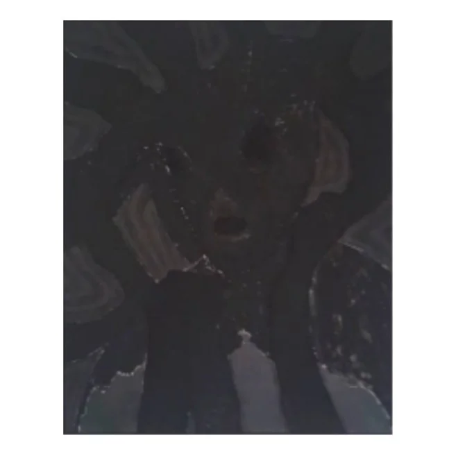 Madame M |
Medusa, 2026.
Acrílica, guache, carvão, óleo, bastão oleoso e verniz
sobre linho, 50 x 40 cm.
R$ 5.332,50