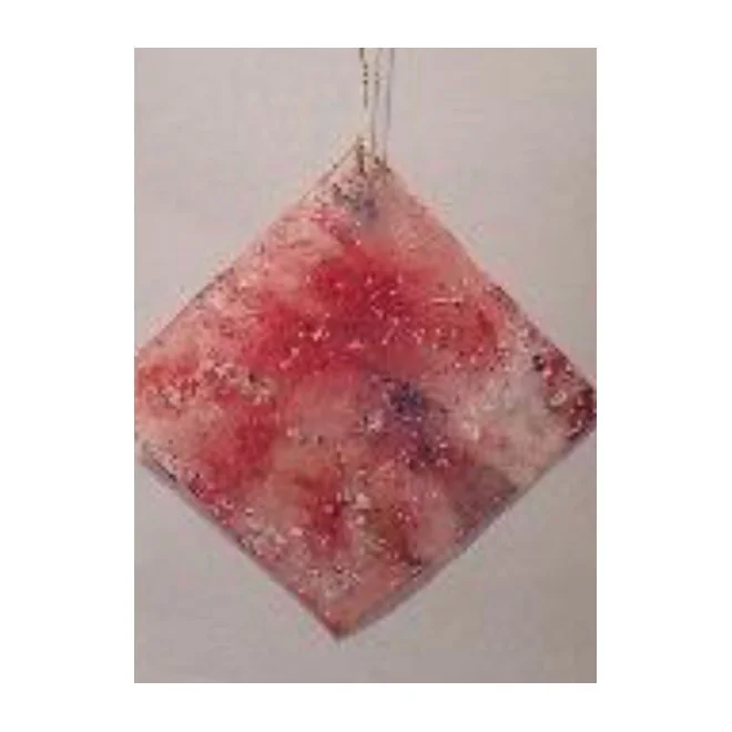 Rodrigo Garcia Dutra |
Petri Dish Improvised Square, 2005.
EVA dental plate, óleo, acrílica, mica, orvalho
pulverizado e organizado como matéria viva.
13 x 14 cm.
R$ 3.270,60