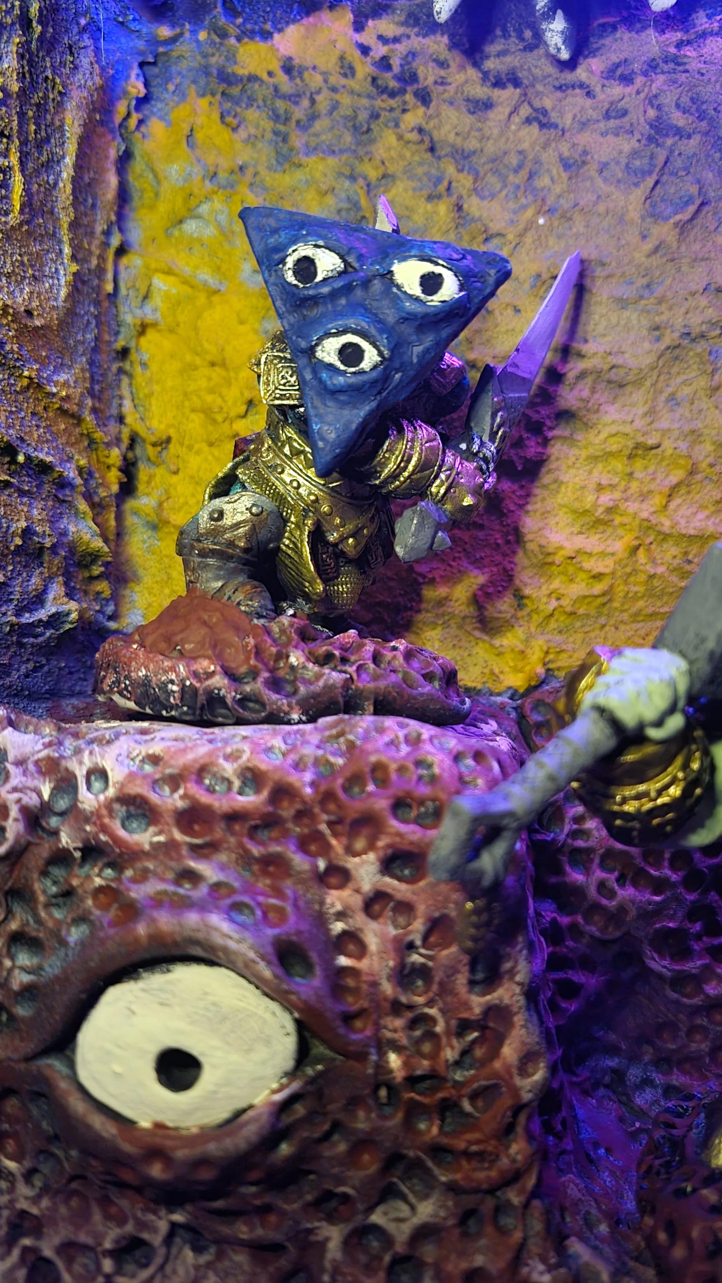 Eye Knights - 3 | @robkostelnik