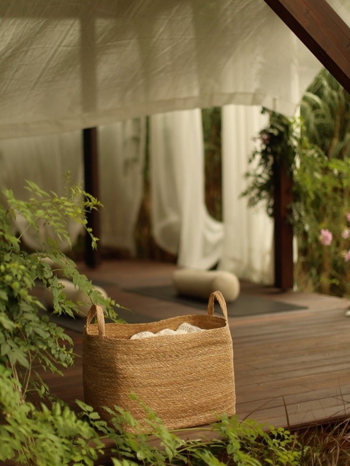 From the moment you place your feet on the earth here at Casa de Cura you are met with the soft and powerful feminine energy of the land. She instantly touches something wild, ancient, and authentic - something palpable deep within your bones.

As yo