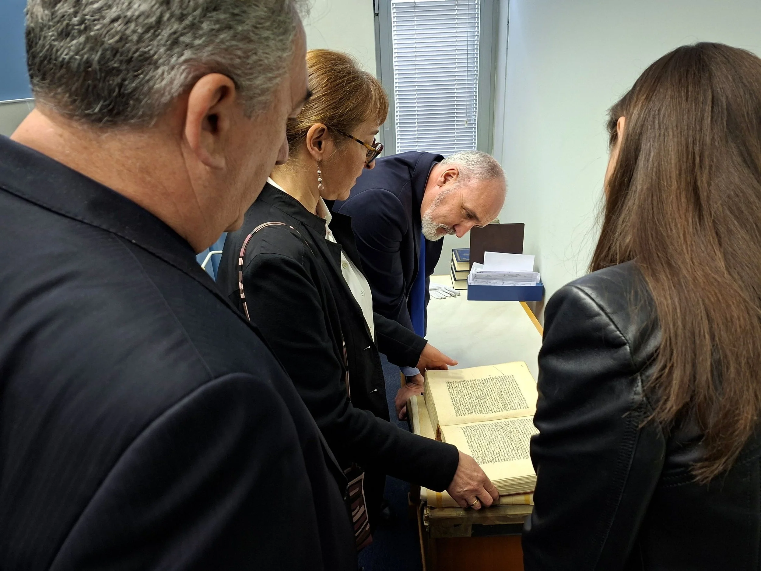 stara rijetka i rukopp.jpg