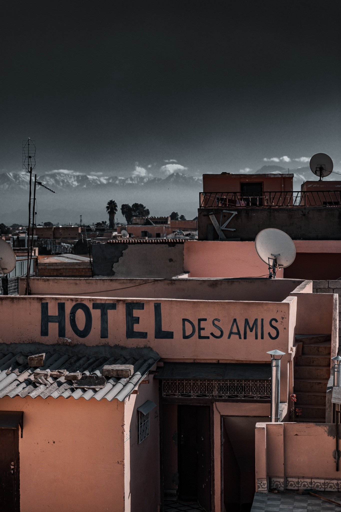hotel des amis.jpg
