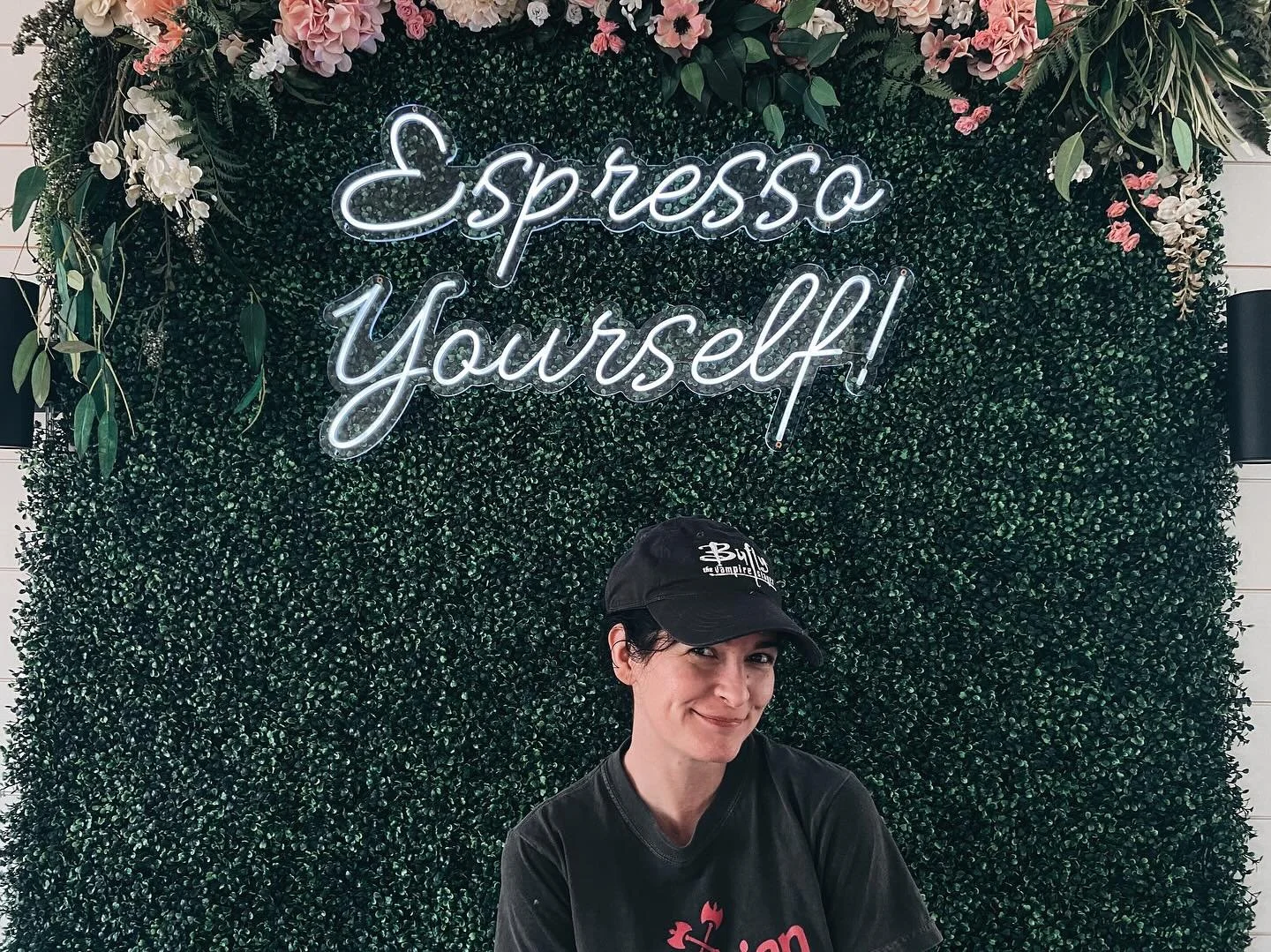 🏖️ 📸 Take nothing but photos. Leave nothing but footprints 👣 

(First two photos by @marsch_studios )

#bluemountainbeach #santarosabeach #bacheloretteweekend #outofoffice