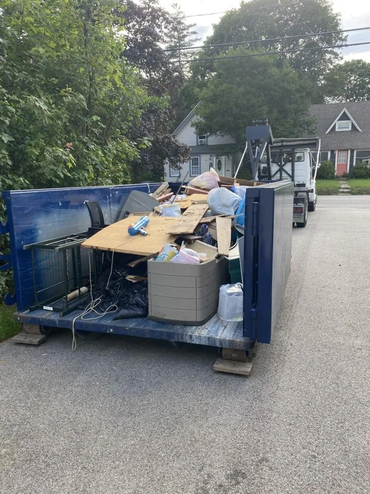 Dumpster Rental in Bedford, NH