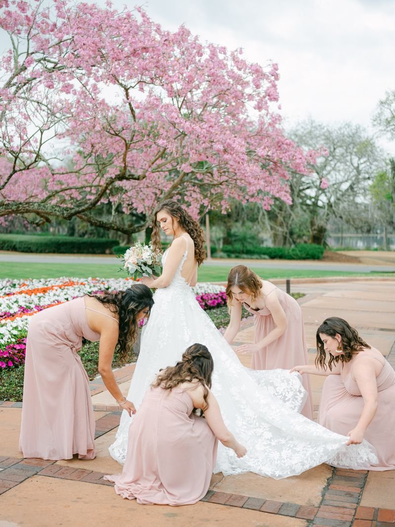 Blush white bridal bouquet2.jpeg