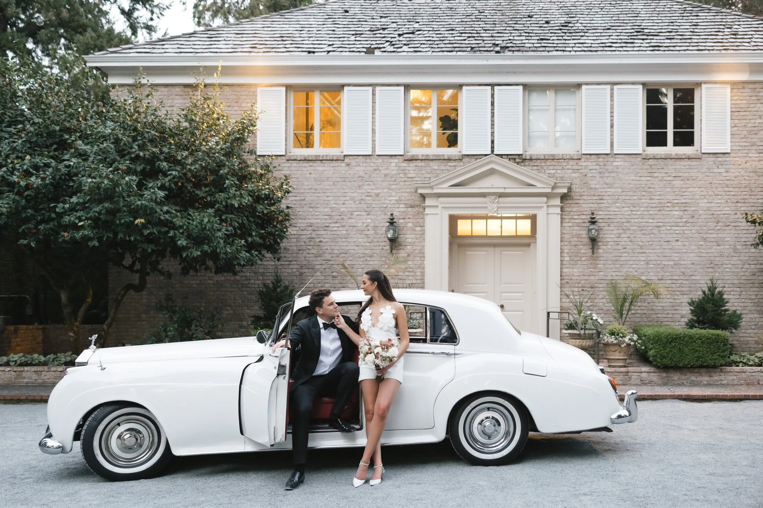 editorial outdoor wedding portraits in washington