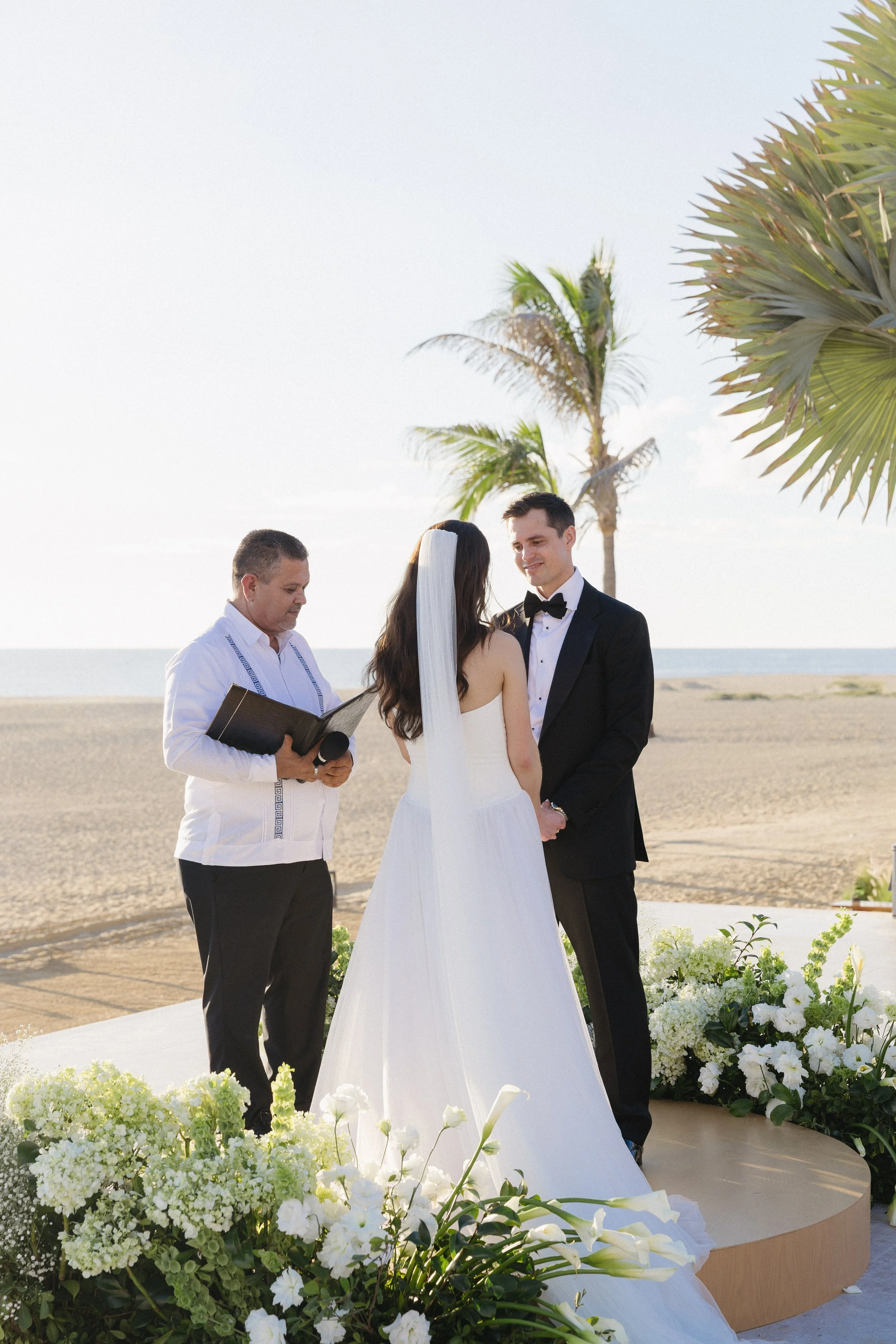 destination wedding vows at nobu hotel los cabos