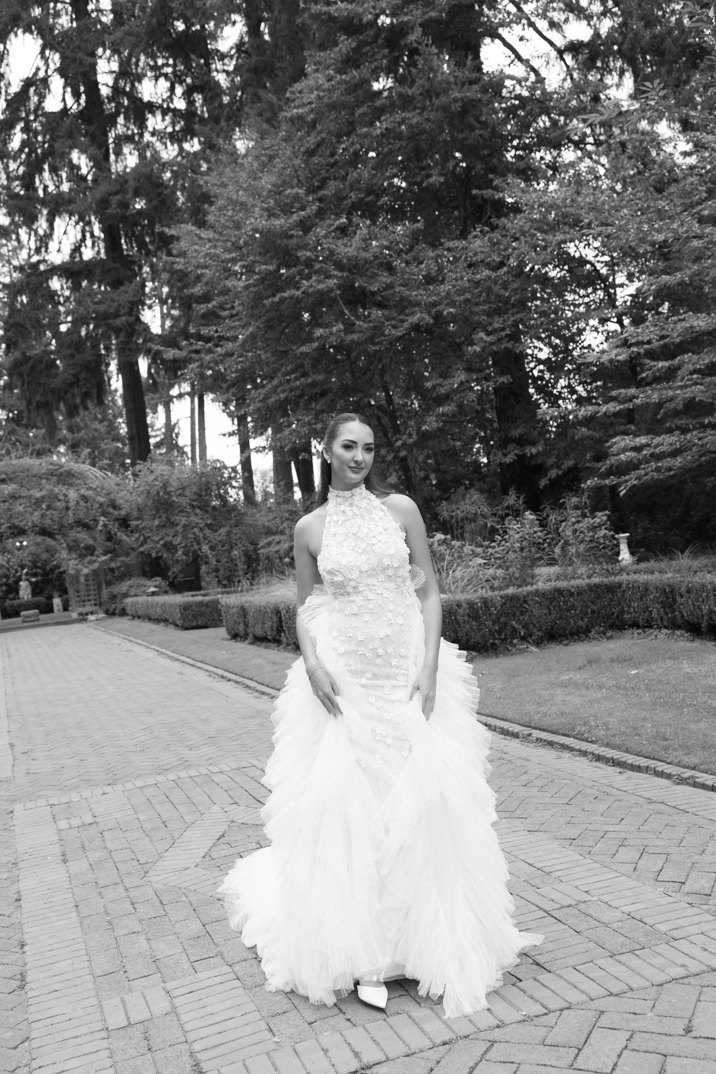 editorial wedding day portraits outdoors