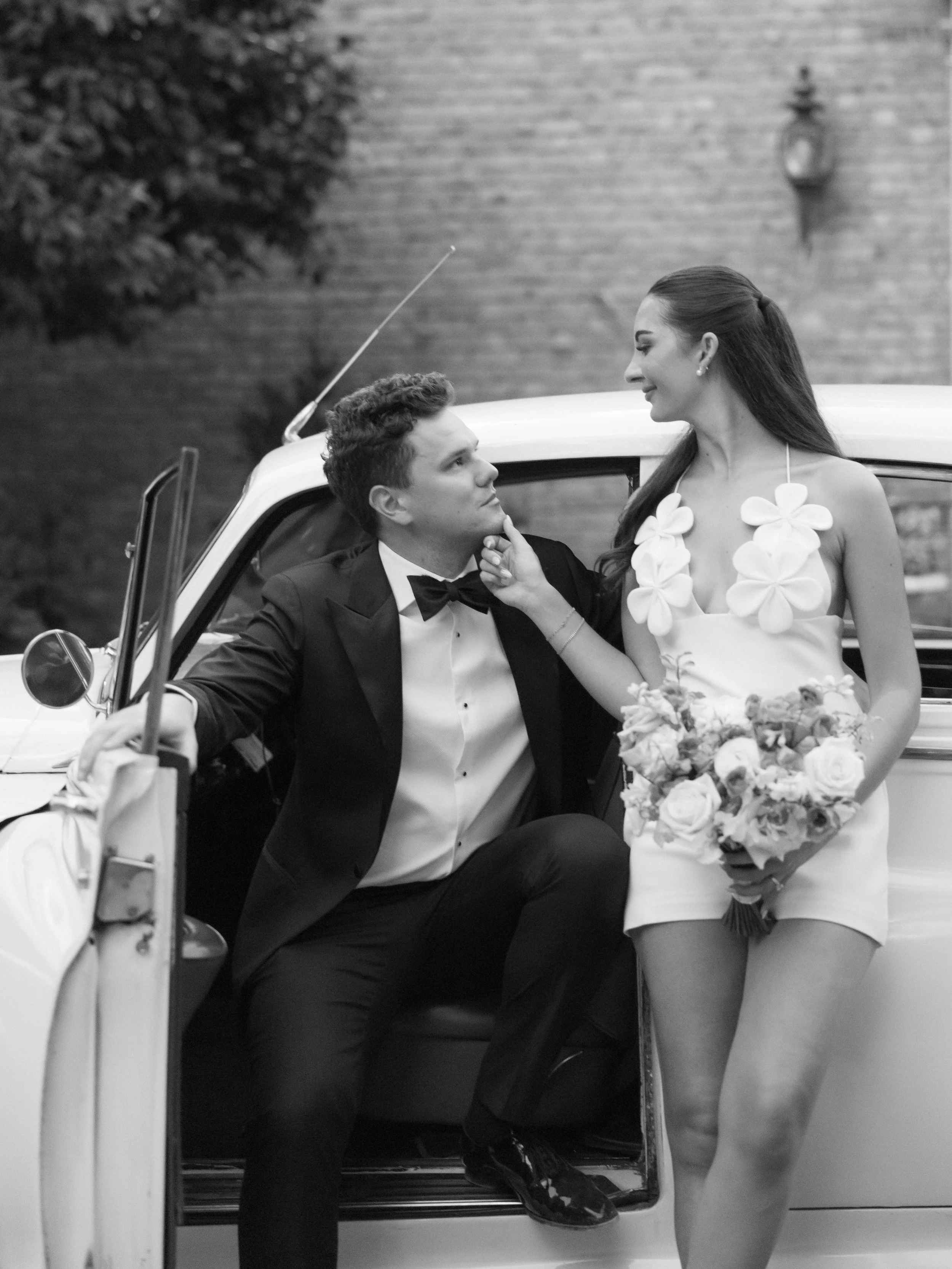 refined bride and groom portraits outdoors