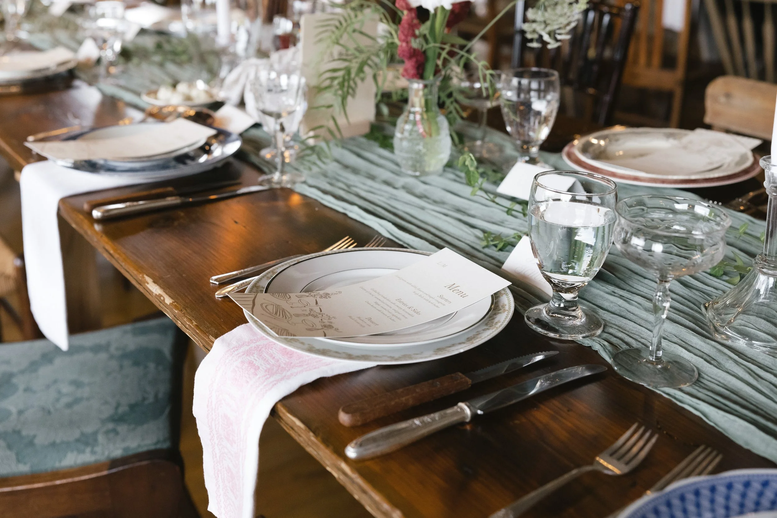 rustic and modern wedding table scape