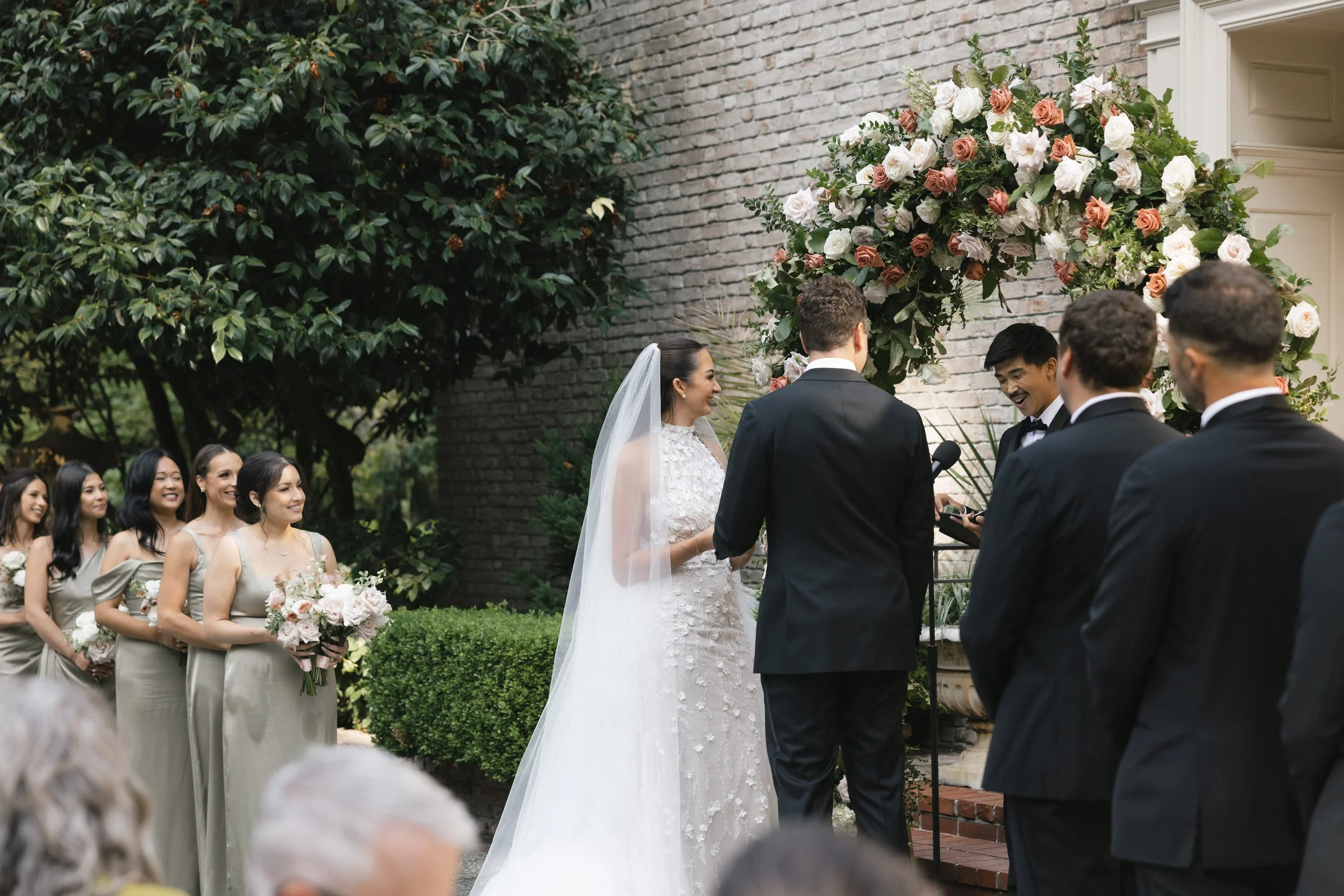 romantic floral ceremony at lakewold gardens
