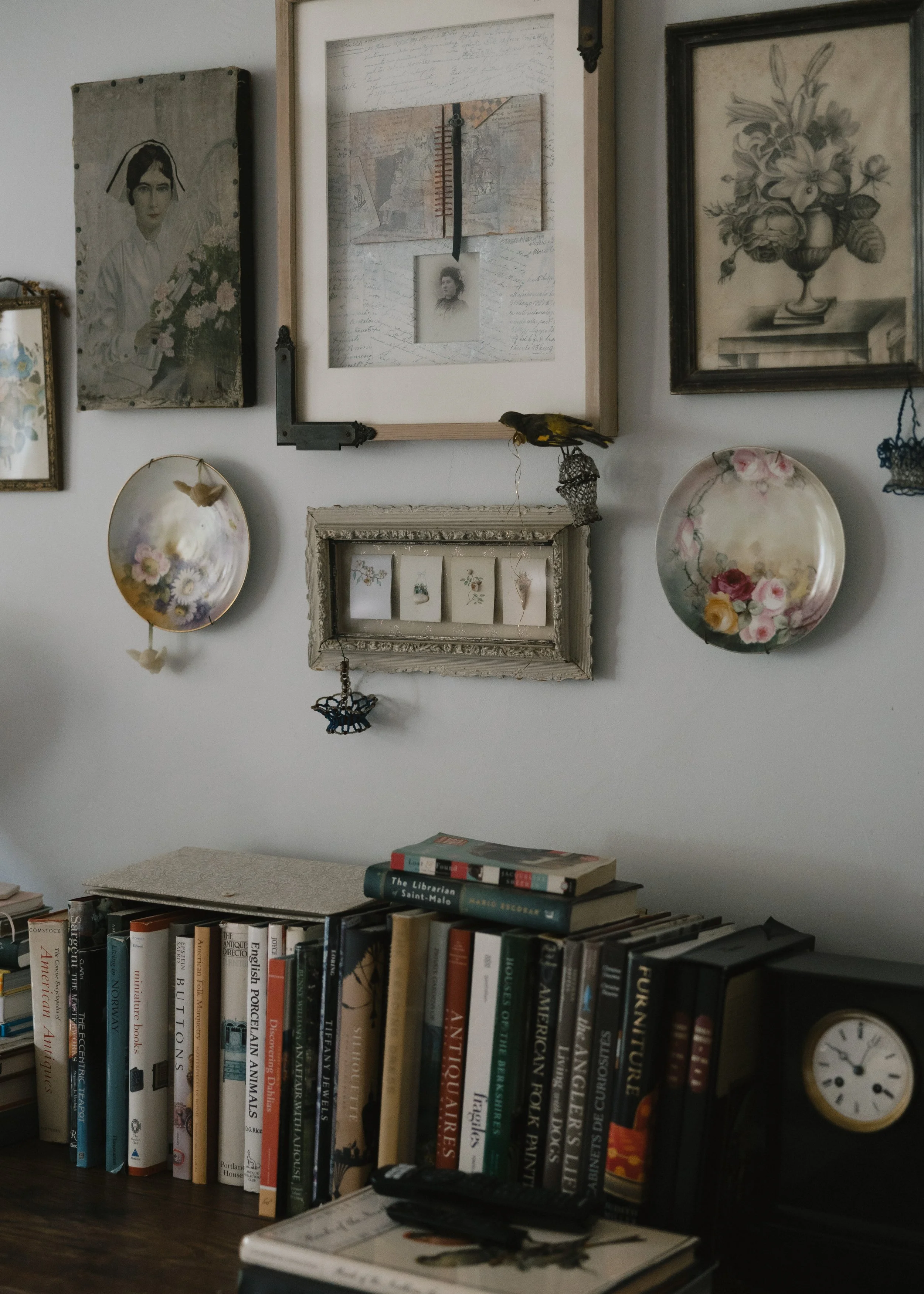 modern colonial interior design at luxury wedding venue in the berkshires