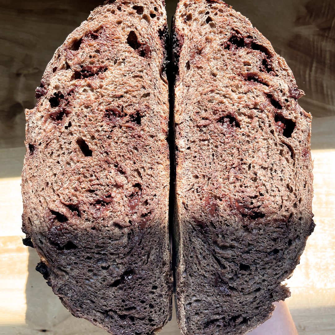1 Double Choc Chip Bred_Inside.png