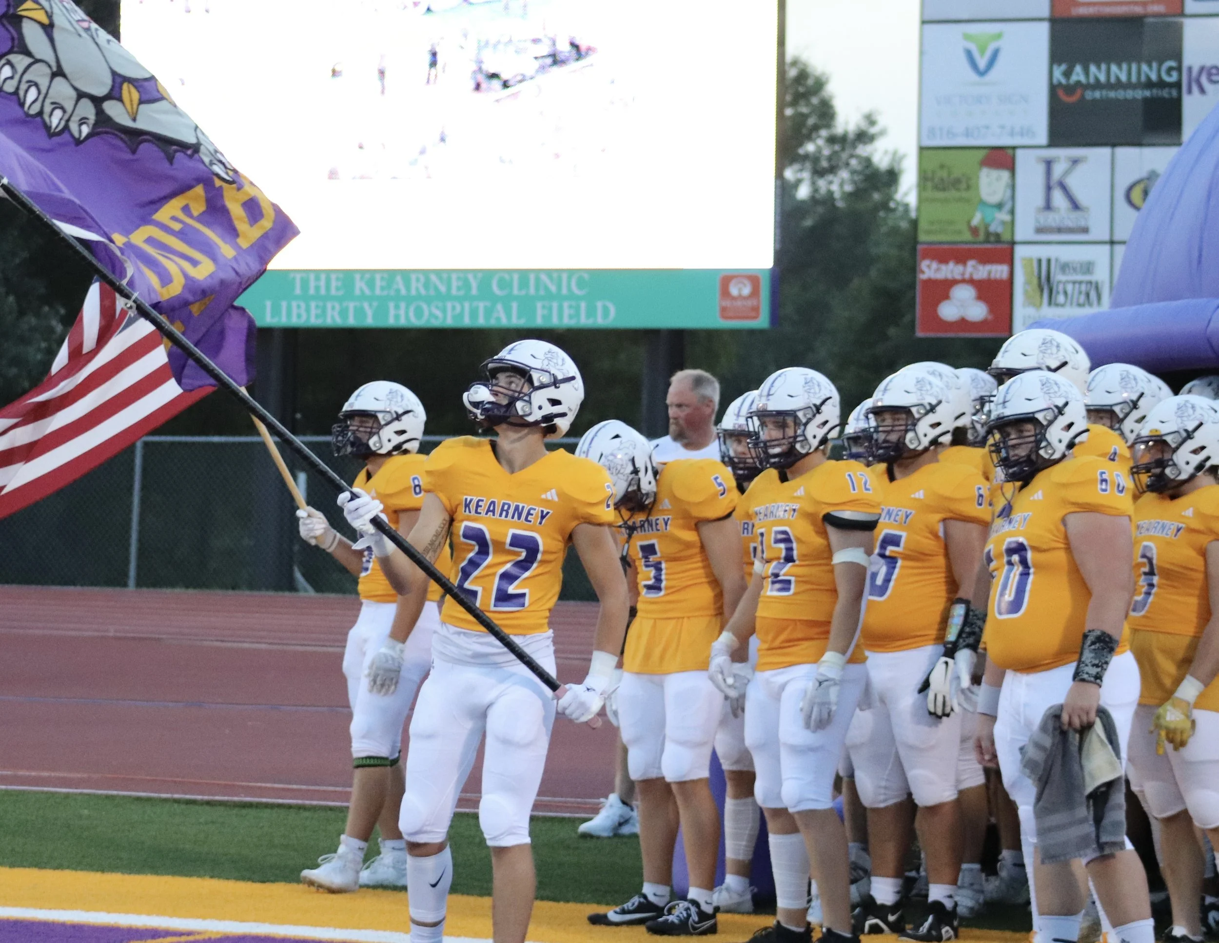 Bulldogs Fall Short in Opener