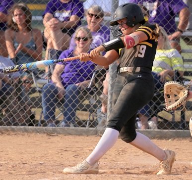 Quick Leads Bulldogs to 20-0 Victory Over Grandview