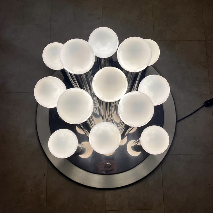 Lampada Space Age a 13 luci in metallo cromato di Lamperti, anni '70 – foto 2