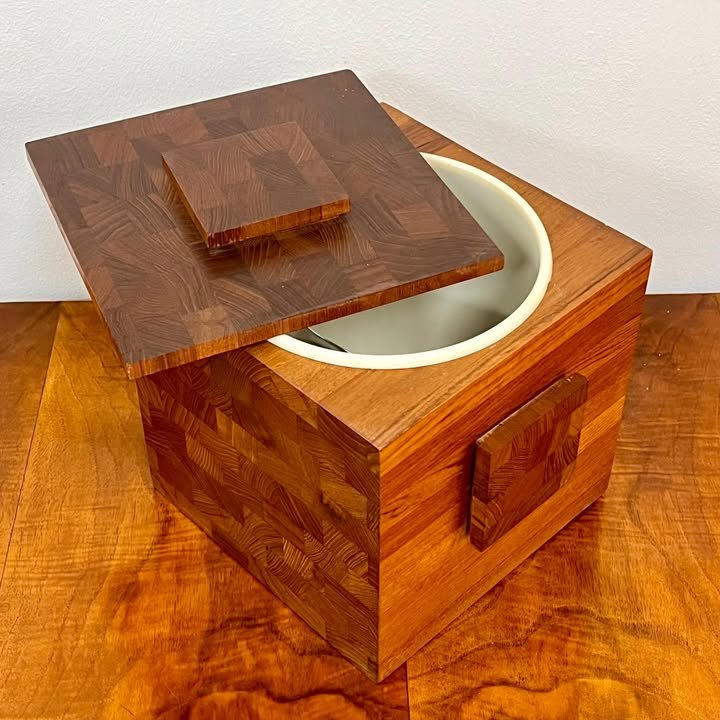 Credenza Art Déco in radica con dipinto di Dordevic Miodrag e accessori – foto 3