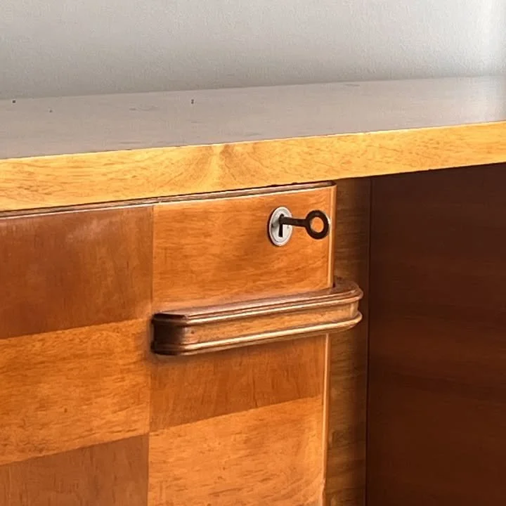 Étagère in legno curvato attribuita a Osvaldo Borsani, anni '50 – foto 3