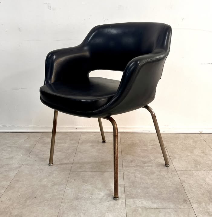Coppia di poltrone "Kilta" di Olli Mannermaa per Cassina, anni '70 – foto 3