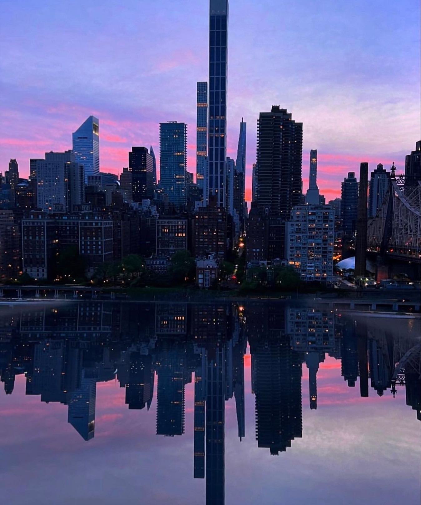 Always golden hour on Roosevelt Island&hellip;&hellip;. Great photo by @milanahs_holidays