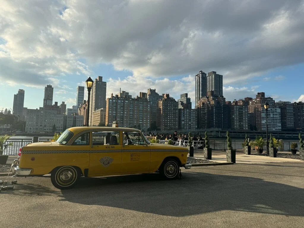 Uber Yellow. #rooseveltisland #nyc #taxi #uber #wedding #bride #manhattan